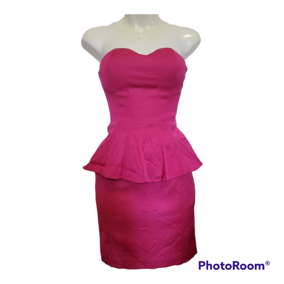 BEBE Fuschia Pink Strapless Peplum Dress - Size XXS, 00 - Picture 1 of 3